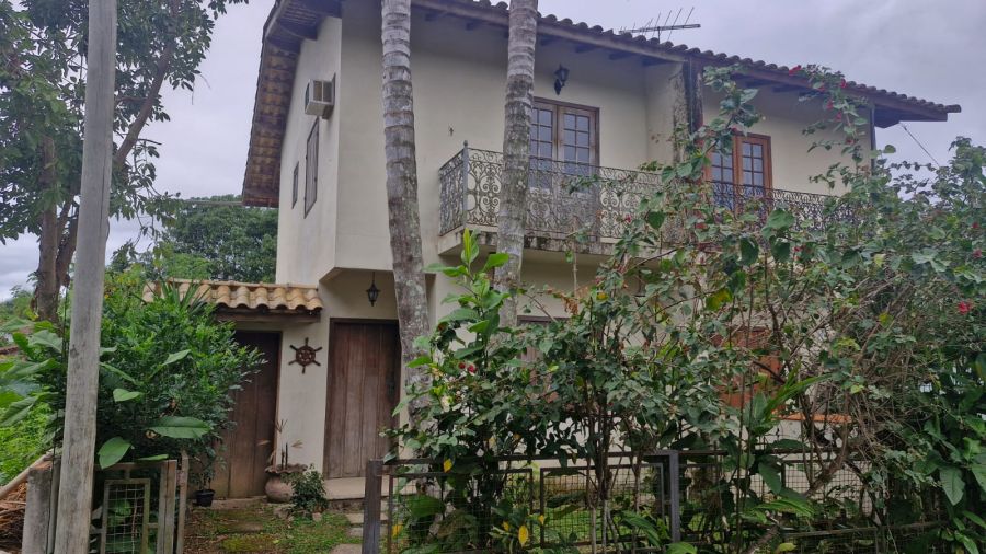 Sobrado Geminado - Venda - Cabore - Paraty - RJ