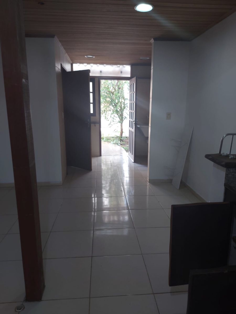 Sobrado Geminado - Venda - Port�o de Ferro II - Paraty - RJ