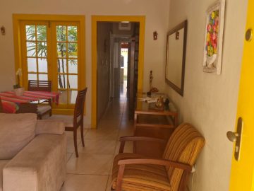 Sobrado Geminado à Venda